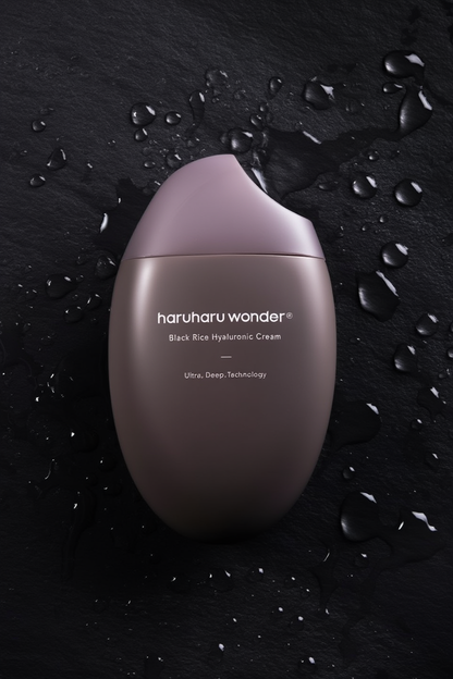 Haruharu Wonder – Crème hyaluronique au riz noir