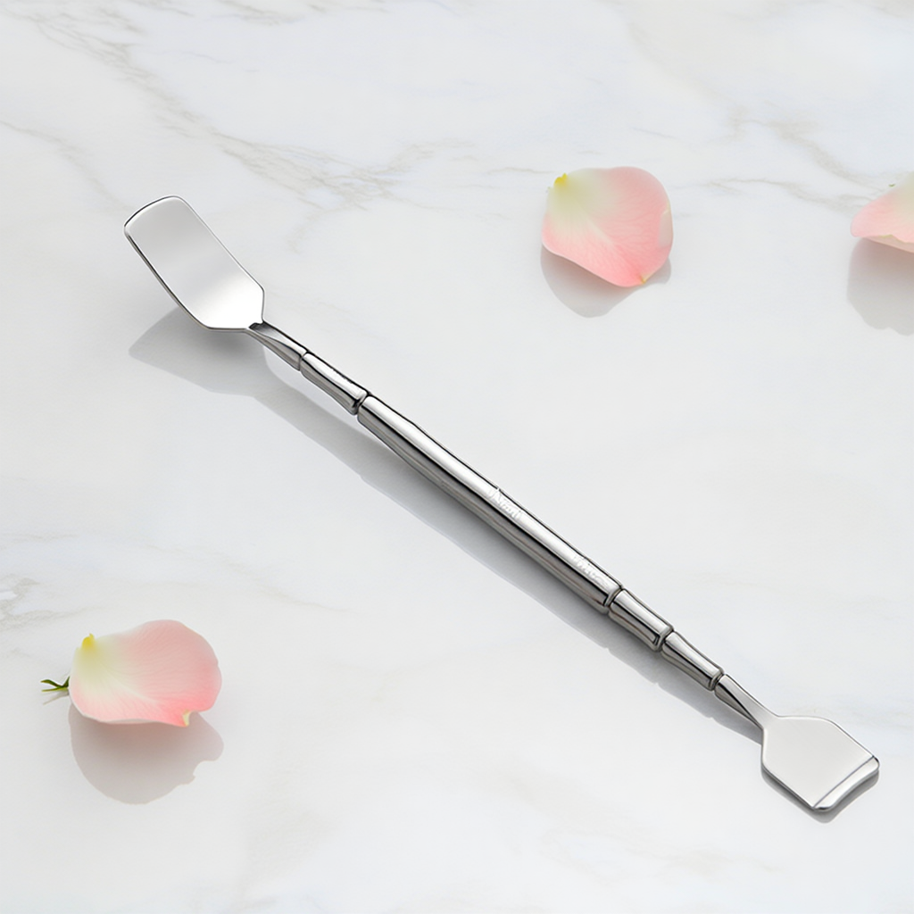 Spatule pour points noirs en acier inoxydable SkinGlow