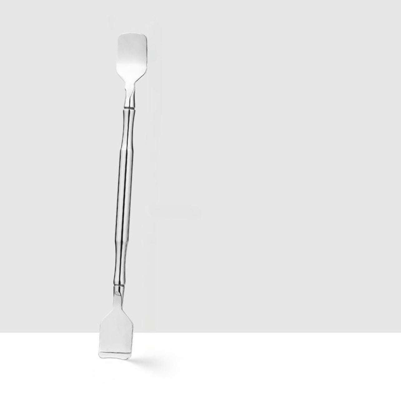 Spatule pour points noirs en acier inoxydable pour un nettoyage efficace SkinGlow
